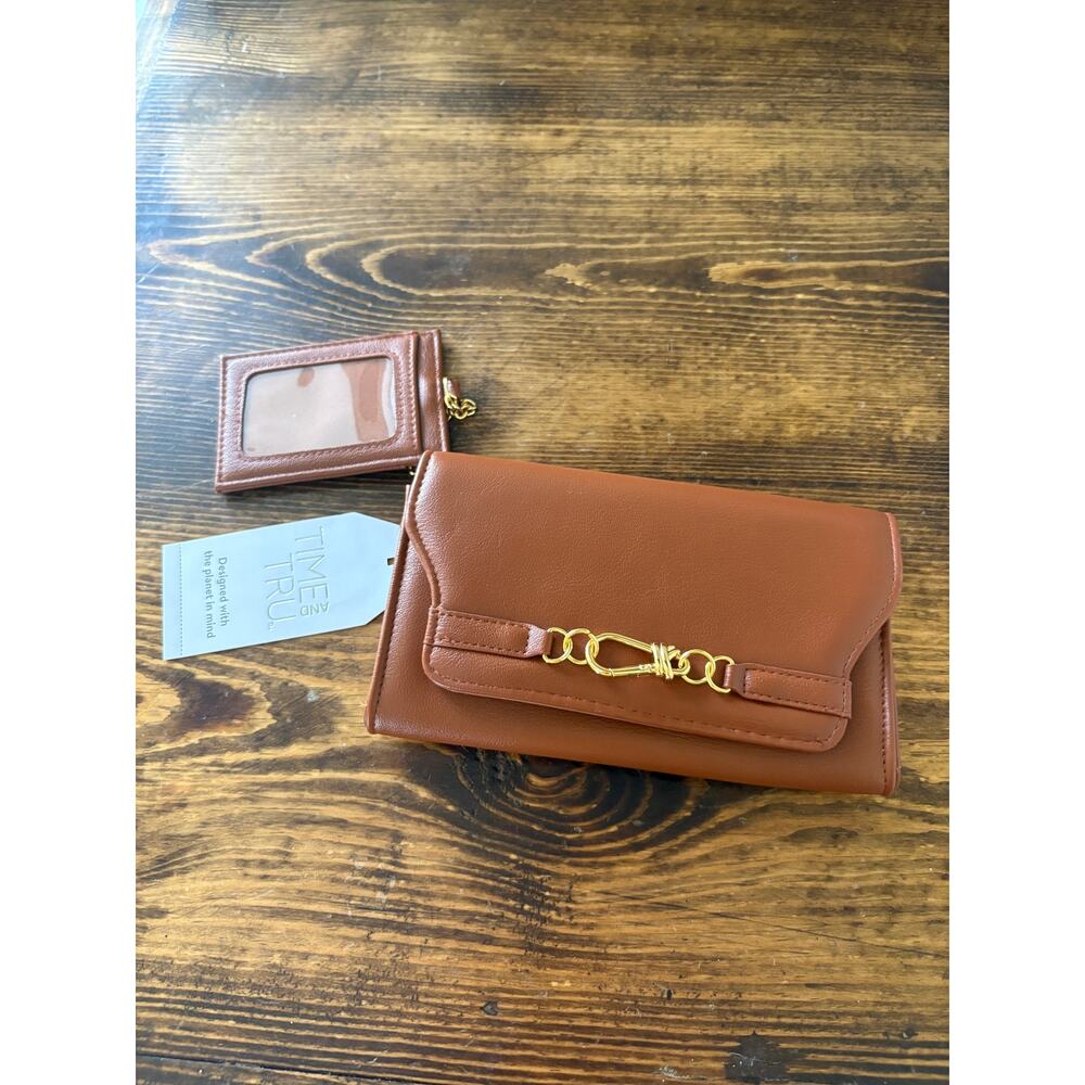 Time And Tru Brown Woven Wallet And Key Chain Card Holder